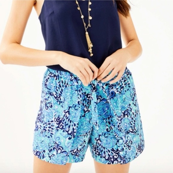 Lilly Pulitzer Pants - NWT Lilly Putlizer Mylee Tie Front Shorts